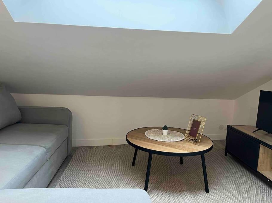Duplex Place Du Martroi Orleans Exterior photo
